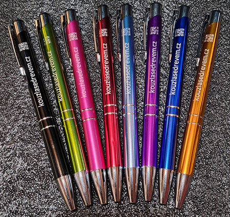 Firemní propisky – laserový popis logo a QR